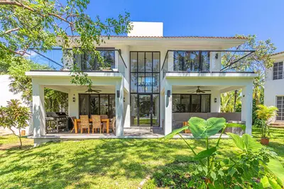 Image de Amazing Playacar Villa with great access to 5th ave and beach