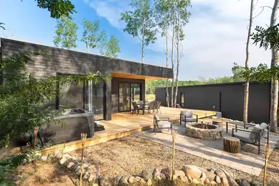 Image de Bears Den 10 Cabin-Hot Tub