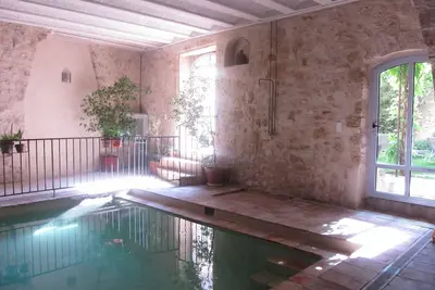Image de Appartement De Charme 4-5 Personnes Dans Hotel Particulier Du 17eme Siecle