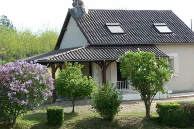 Image de Maison Périgourdine avec Jardin, Vélos, Terrasse et Proche Nature