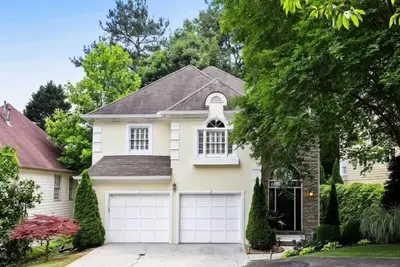 Image de Spacious Open Floor Plan in the Heart of Atlanta