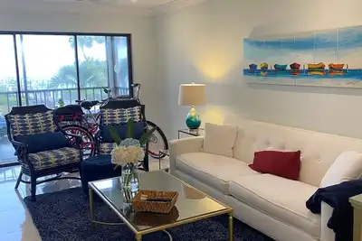 Stunning decorator-designed 2 bed 2 bath waterfront condo with sunset views