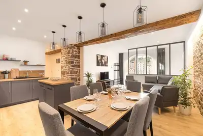 Image de Design et charme, 100m2 face à la Saône