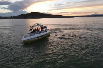 Image de 1 mile from Hot Springs Landing (beach access)