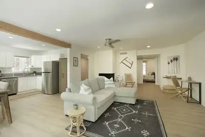 Image de Welcome Dihp, Private 1 Acre Gated, Ample Parking! #Permit 000748