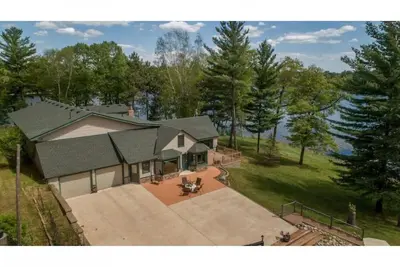 Image de 6000 Sq Feet w/Year Around Indoor Pool-King Beds