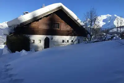 Image de Chalet très chaleureux avec vue exceptionnelle sur chaîne du Mt Blanc