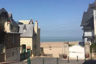 Image de Maison de charme bord de plage avec vue mer - nouveau la fibre est arrivée