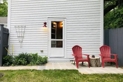 Image de Berkshires Charm! Lenox, Tanglewood! Summer Only, or LongTerm Rental. Location!