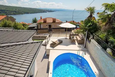 Image de Superbe maison à Volosko avec WiFi