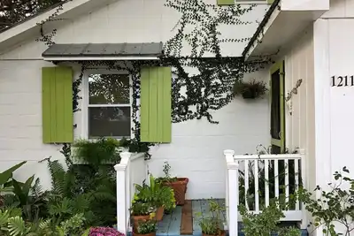 Image de Savannah Escape:  The Perfect Beach Cottage on Tybee Island