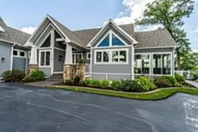 Image de Beautiful Lakefront Home in West Central Mn, Sleeps 14, Pool