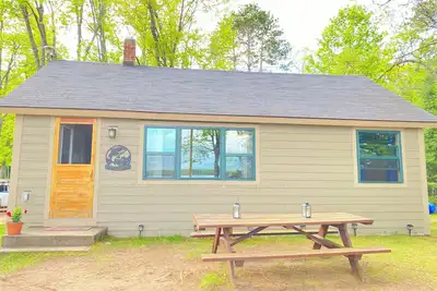 Image de Cozy Lakefront Cabin Retreat: 3 Bedroom Cabin on South Twin Lake, Conover, Wi