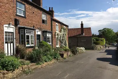 Image de Cosy Lincs Wolds cottage in picturesque Tealby