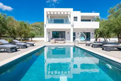 Image de Villa de luxe Grande Amore