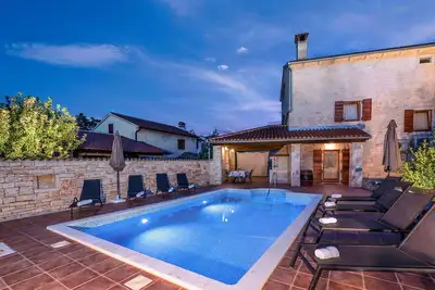 Image de Renoviertes Istrisches Haus