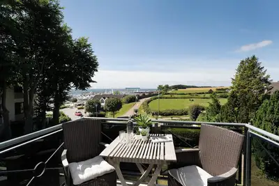 Vacation apartment 5 with balcony in the Strandhaus am Yachthafen in Grömitz