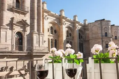 Image de Apartment with Balcony Cathedral Views