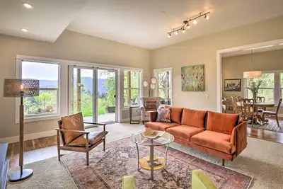 Image de Lovely Canyon View Apartment w/ Patio & Yard