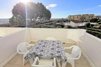 Image de Appartement T2 avec deux loggias - 6 couchages Port Leucate. Réf: 2CYC_12A
