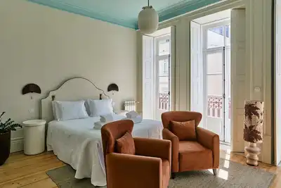 GuestReady - Cedofeita Pool Suites 2