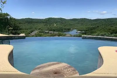 Image de Luxury Penthouse near Silver Dollar City