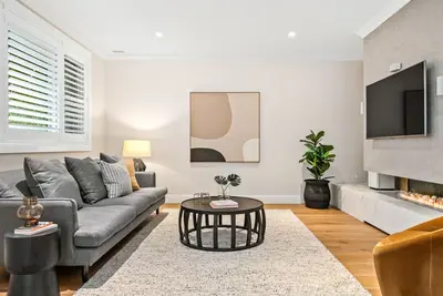 Image de Luxe Parkside Hampton Home