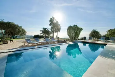 Image de Finquita - Villa luxe Vue mer 360 Piscine chauffée