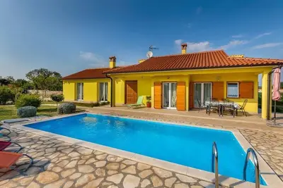 Image de Delightful villa with pool for 6 persons