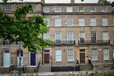 Hamilton Square, Apt 4