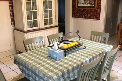 Image de Beautiful Home Close to Lagoon King Bed Fast Wi-Fi