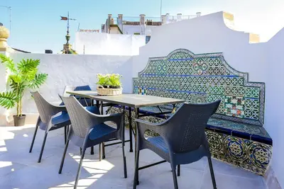 Beautiful 4 bedroom apt. a few meters from the Cathedral with stunning terrace