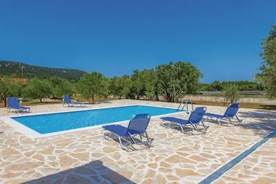 Image de Maison Hacienda (80831-K1) - Tribunj