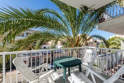 YourHouse Monges appartement avec balcon