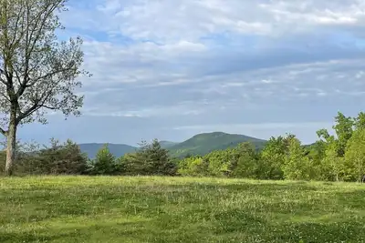 Image de Mountain View Tiny House in Golf Capital of Tn