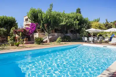Villa Agapi Stone built Cretan style property