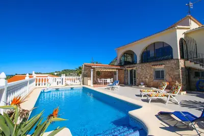 Image de Belle villa avec vue Tosal Gros Eh