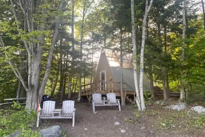 Image de Private Lakeside A-Frame Tent