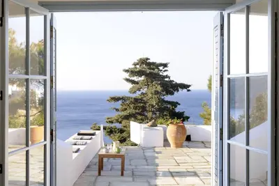 Image de Architect designed Villa overlooking the Aegean