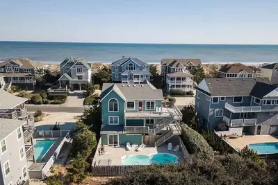 Image de Corolla Sunset: Semi-Oceanfront and the Cleanest Home on the Beach!