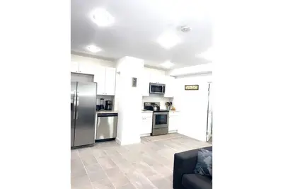 Image de Spacious\/Bright\/Comfy\/ 2bd\/2ba Near Temple and the Met