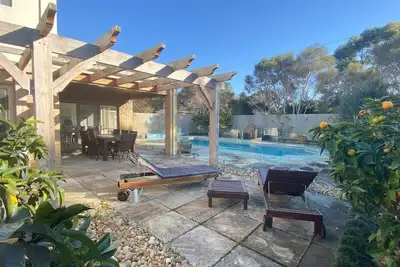 Image de Coastal Villa on Beachcomber!