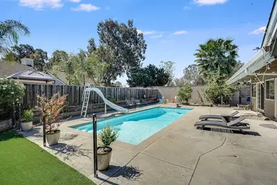 Image de Pool. Spacious 4br/2b. Sf Bay Area