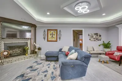 Image de 11 Mi to Nola: Westwego Home w/ Sunroom!