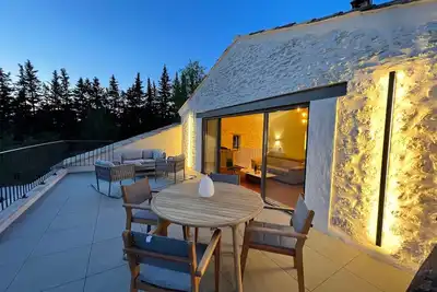 Image de Gîte dans un Mas Provencal avec piscine, 3km de l'Isle-sur-la-Sorgue, Gaston