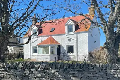 Image de Shepherd Moon - Sea View Cottage near Nc500