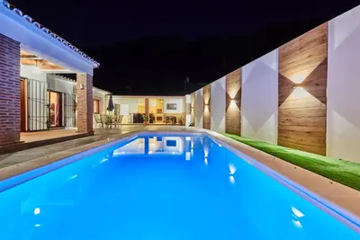 Image de Cubo's Finca El Nogal de los Montes de Málaga / piscine privée / intimité