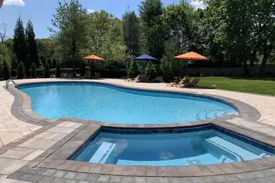 Image de Bedi Mansion - A Family Getaway - Retreats - Fill With Lots Of Sun And Pool Time