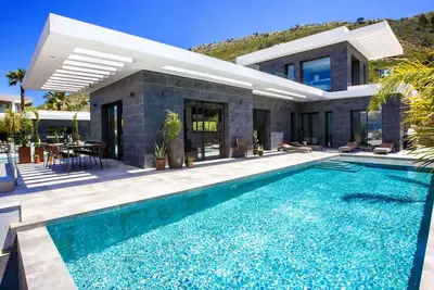 Maison de vacances privée avec piscine privée, climatisation, Wifi, Tv, patio, vue panoramique