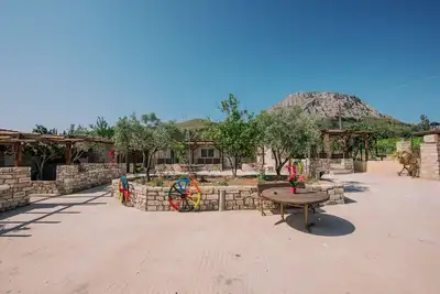Image de Acrocorinth Apartments